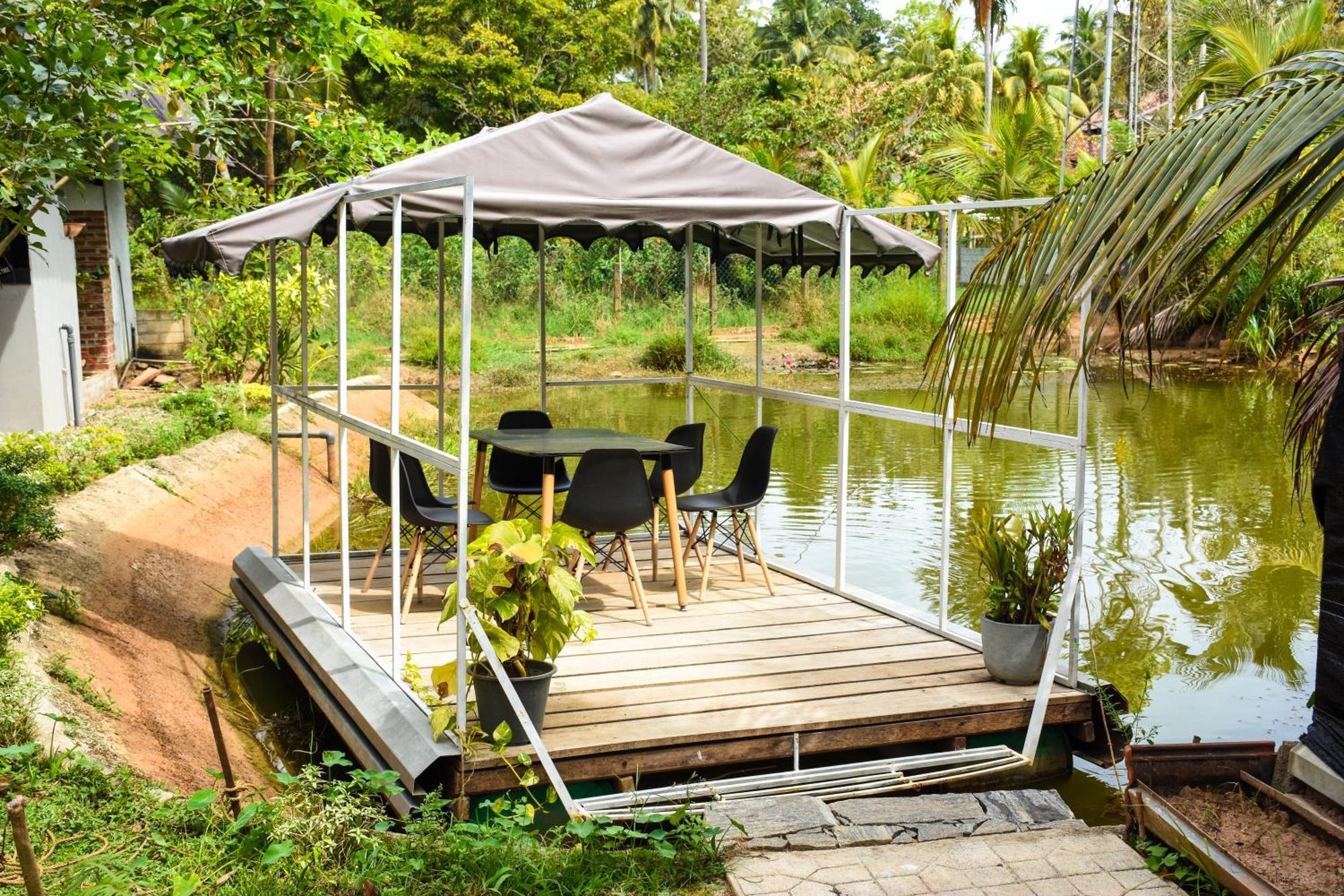 Steps Garden Resort Негомбо Экстерьер фото